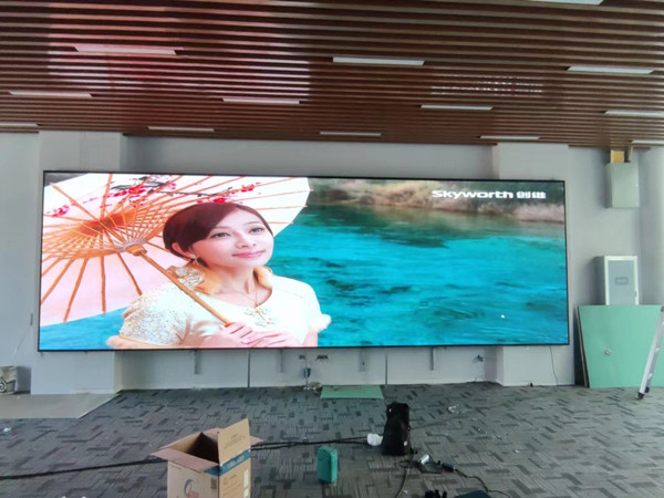 临川P1.53led小间距屏安装案例